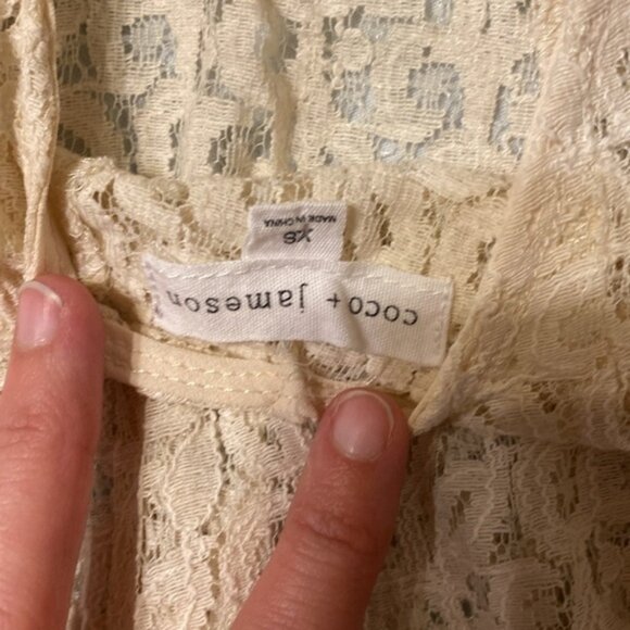 Lace tank - Picture 4 of 4